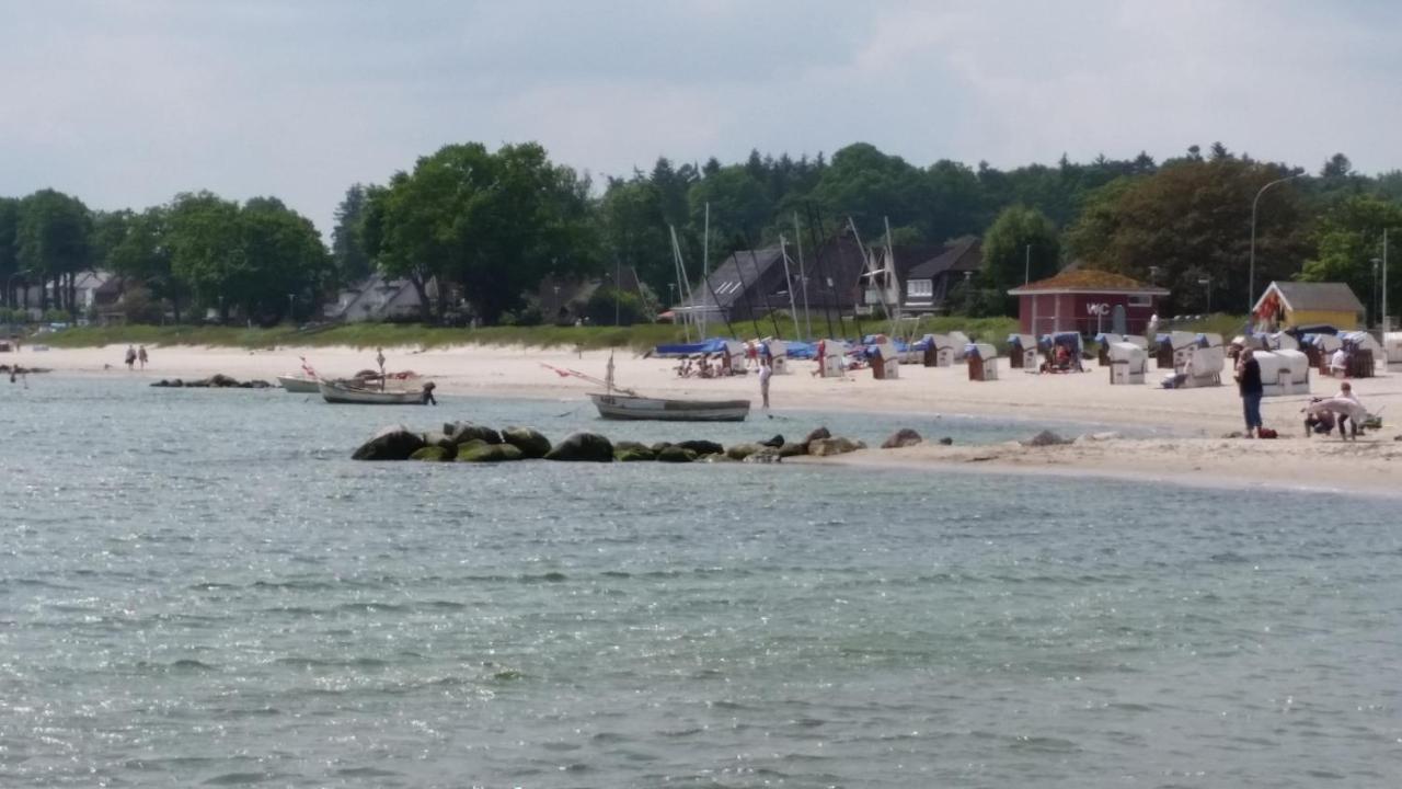 Zum Wohlfuehlen Ferienwohnung Fuer Max 5 Erwachsene Und 1 Kind, Schwimmbad Vor Der Tuer, Tiere Erlaubt Sierksdorf Zewnętrze zdjęcie