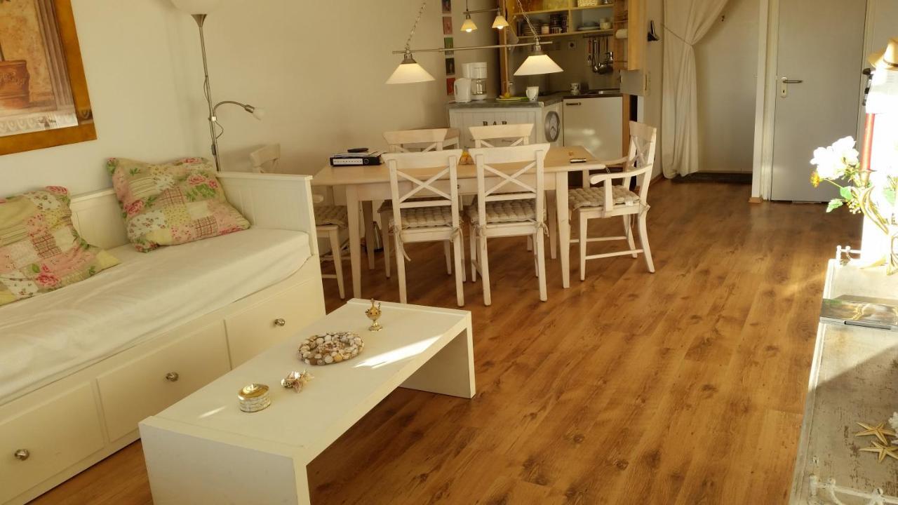 Zum Wohlfuehlen Ferienwohnung Fuer Max 5 Erwachsene Und 1 Kind, Schwimmbad Vor Der Tuer, Tiere Erlaubt Sierksdorf Zewnętrze zdjęcie